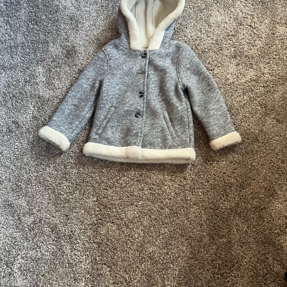 Cozy Gray Hooded Jacket with Faux Fur Trim